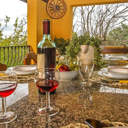 Villa Torres - Happy *