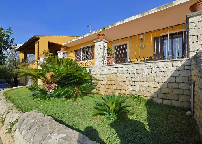 Villa Torres - Happy *